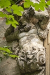 Brzezinka, pałac, fragment głównego portalu wejściowego – figura lewego atlanta. Fot. Kamilla Ernandes