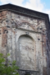 Barokowe obramienie okna kaplicy. Fot. Kamilla Ernandes