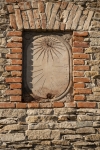 Zegar słoneczny, fasada pałacowa, fot. Kamilla Ernandes