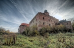 Widok na północno-zachodni narożnik zamku.